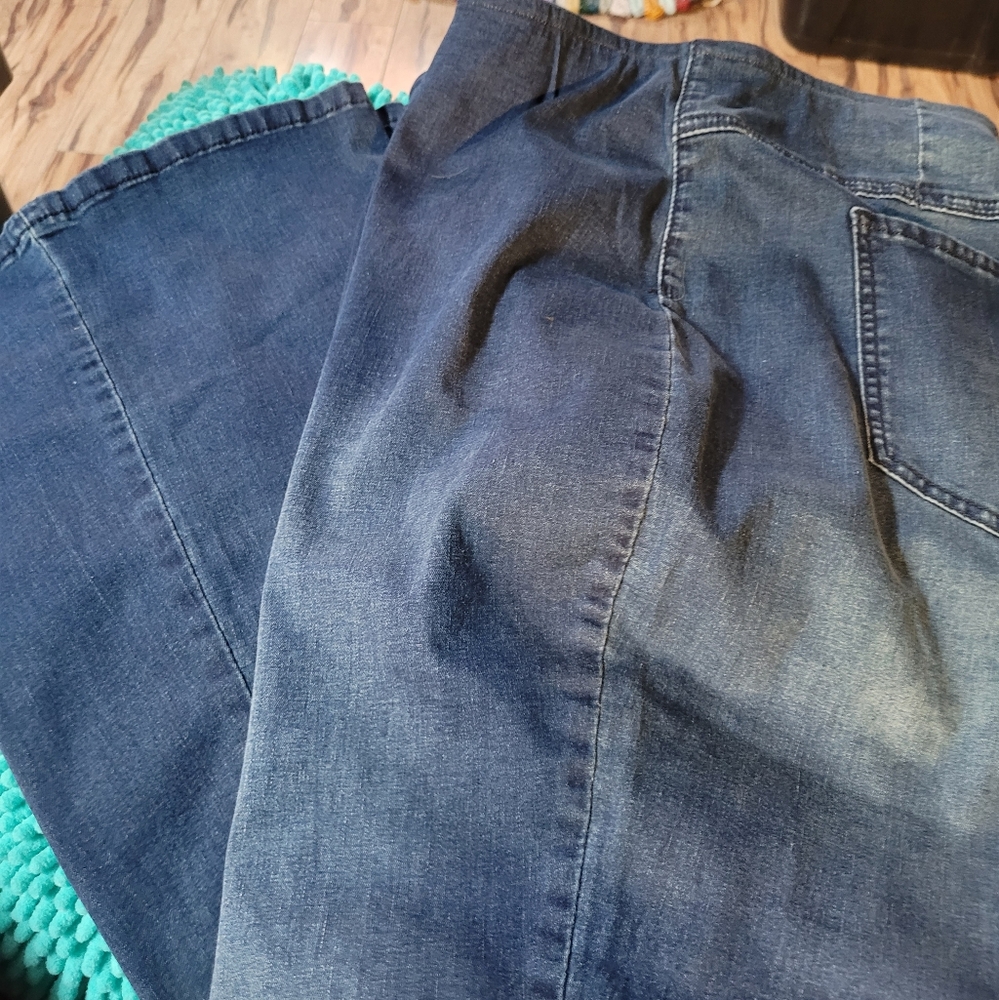 Suzanne Betro Pullon Denim - Picture 2 of 9
